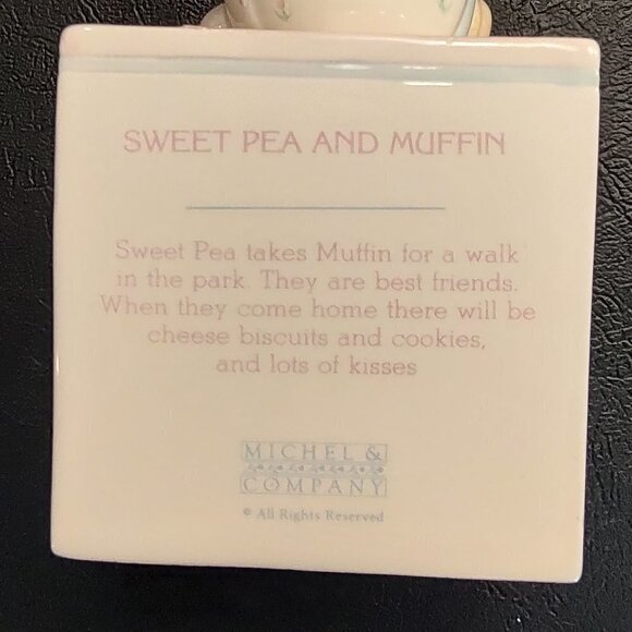 MICHEL & COMPANY SWEET PEA MUFFIN CERAMIC BANK FRIENDS - Picture 4 of 7